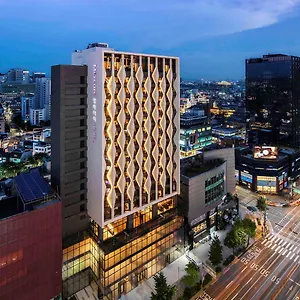 mercure-ambassador-seoul-hongdae.hotels-seoul.net/